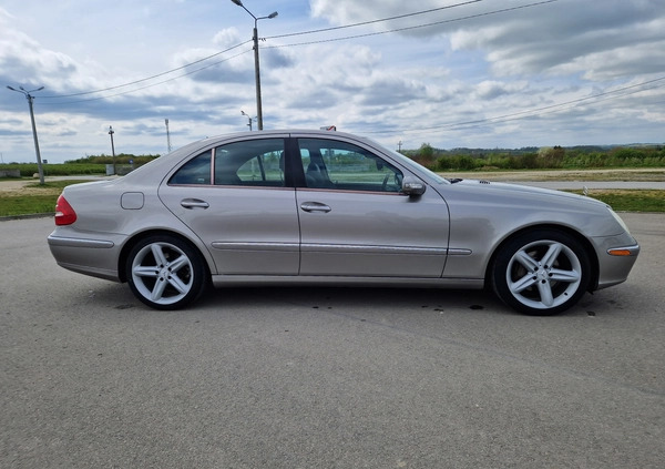 Mercedes-Benz Klasa E cena 42500 przebieg: 278550, rok produkcji 2005 z Starogard Gdański małe 191